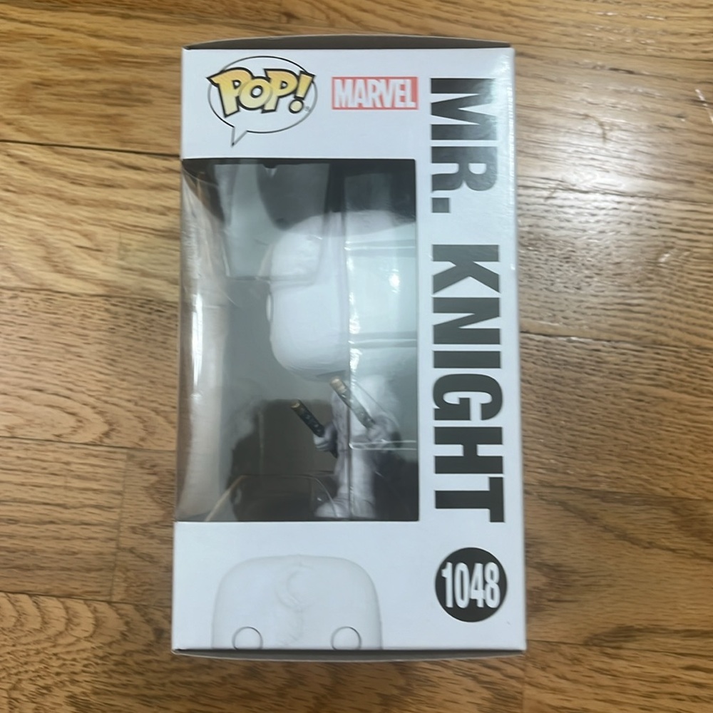 Bobble head - Picture 2 of 4